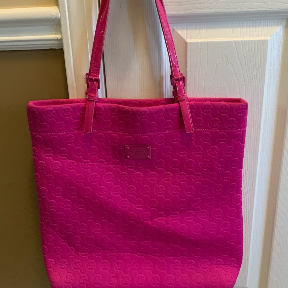 Michael Kors Authentic Bag!